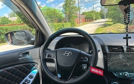 Hyundai Solaris II рестайлинг, 2016 год, 900 000 рублей, 7 фотография
