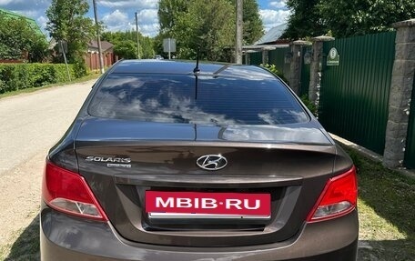 Hyundai Solaris II рестайлинг, 2016 год, 900 000 рублей, 5 фотография