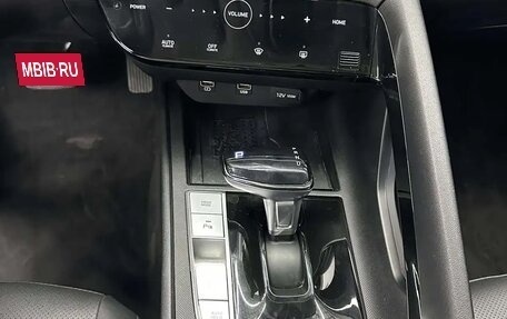 Hyundai Elantra, 2021 год, 2 100 000 рублей, 2 фотография