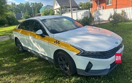 KIA K5, 2021 год, 1 550 000 рублей, 2 фотография