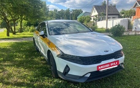 KIA K5, 2021 год, 1 550 000 рублей, 3 фотография