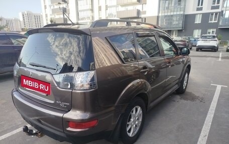 Mitsubishi Outlander III рестайлинг 3, 2012 год, 1 490 000 рублей, 4 фотография