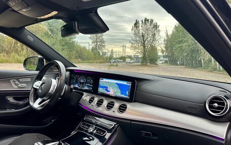 Mercedes-Benz E-Класс, 2017 год, 3 150 000 рублей, 16 фотография