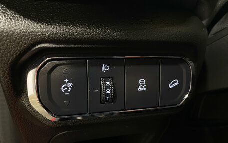 Haval Jolion, 2023 год, 2 100 000 рублей, 16 фотография