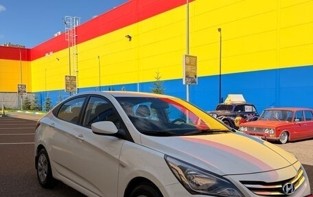 Hyundai Solaris II рестайлинг, 2016 год, 990 000 рублей, 2 фотография