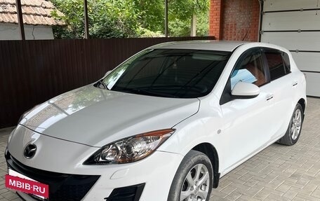 Mazda 3, 2011 год, 850 000 рублей, 2 фотография