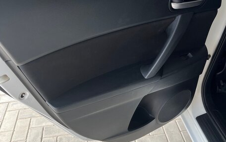 Mazda 3, 2011 год, 850 000 рублей, 12 фотография