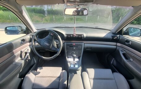 Audi A4, 1999 год, 600 000 рублей, 7 фотография