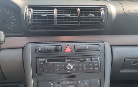Audi A4, 1999 год, 600 000 рублей, 8 фотография