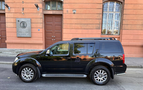 Nissan Pathfinder, 2011 год, 1 390 000 рублей, 3 фотография