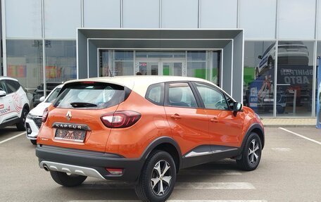 Renault Kaptur I рестайлинг, 2019 год, 1 430 000 рублей, 4 фотография