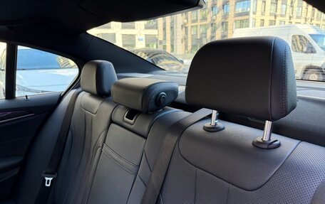 BMW 5 серия, 2021 год, 5 800 000 рублей, 13 фотография