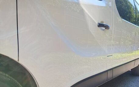 Renault Trafic, 2018 год, 2 290 000 рублей, 14 фотография