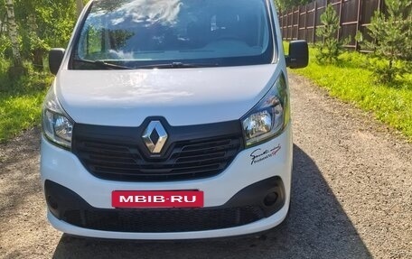 Renault Trafic, 2018 год, 2 290 000 рублей, 10 фотография
