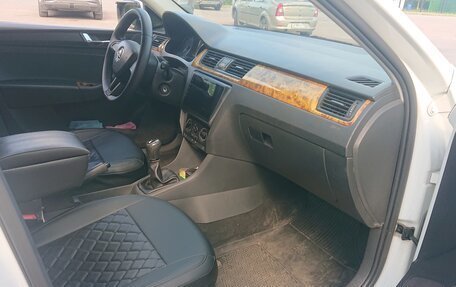 Skoda Rapid I, 2019 год, 900 000 рублей, 11 фотография
