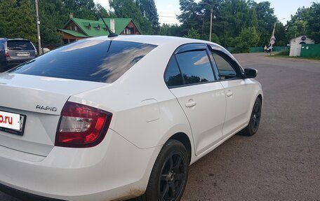Skoda Rapid I, 2019 год, 900 000 рублей, 7 фотография