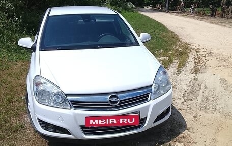 Opel Astra H, 2011 год, 525 000 рублей, 4 фотография