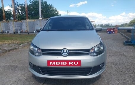 Volkswagen Polo VI (EU Market), 2012 год, 448 000 рублей, 2 фотография