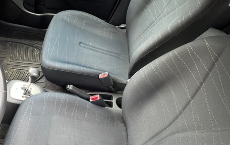 Toyota Yaris III рестайлинг, 2007 год, 530 000 рублей, 9 фотография