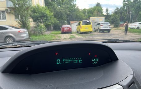 Toyota Yaris III рестайлинг, 2007 год, 530 000 рублей, 11 фотография