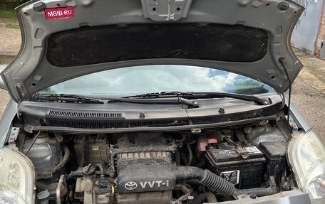 Toyota Yaris III рестайлинг, 2007 год, 530 000 рублей, 2 фотография