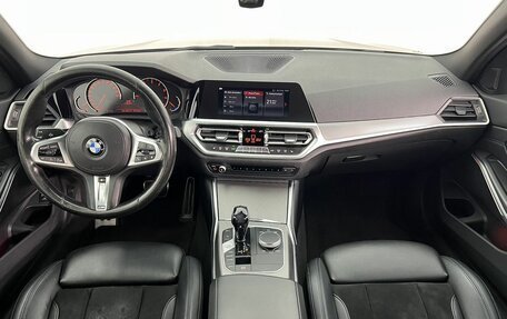 BMW 3 серия, 2019 год, 3 098 000 рублей, 18 фотография