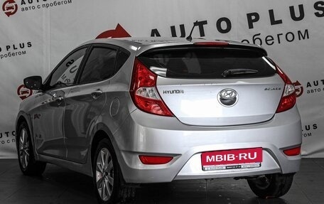 Hyundai Solaris II рестайлинг, 2013 год, 779 000 рублей, 2 фотография