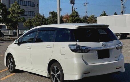 Toyota Wish II, 2017 год, 1 215 000 рублей, 3 фотография