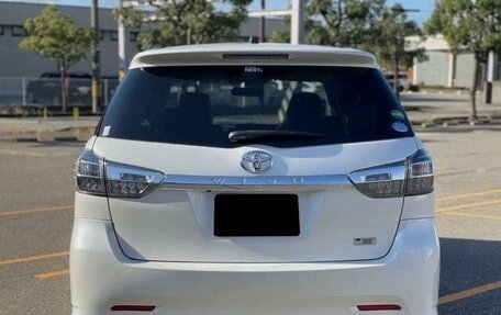 Toyota Wish II, 2017 год, 1 215 000 рублей, 4 фотография