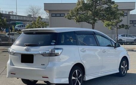 Toyota Wish II, 2017 год, 1 215 000 рублей, 5 фотография