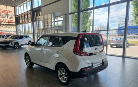 KIA Soul III, 2020 год, 1 622 000 рублей, 7 фотография