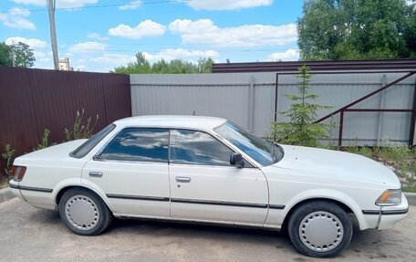 Toyota Carina, 1988 год, 260 000 рублей, 1 фотография