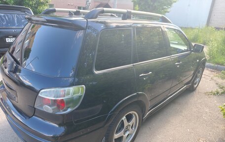 Mitsubishi Outlander III рестайлинг 3, 2005 год, 520 000 рублей, 4 фотография