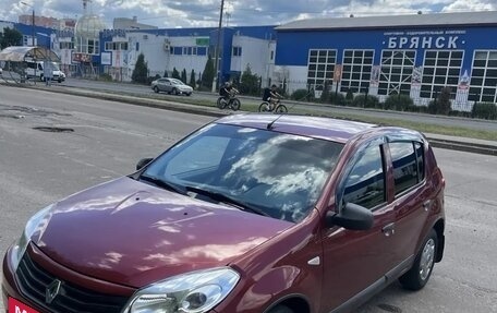 Renault Sandero I, 2012 год, 620 000 рублей, 2 фотография