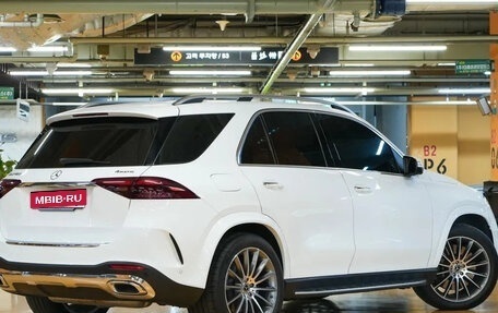 Mercedes-Benz GLE, 2024 год, 9 050 000 рублей, 4 фотография