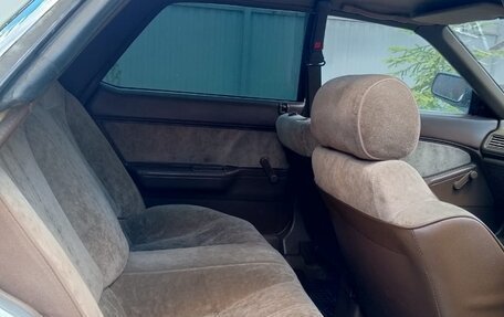 Toyota Carina, 1988 год, 260 000 рублей, 11 фотография