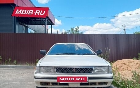 Toyota Carina, 1988 год, 260 000 рублей, 2 фотография