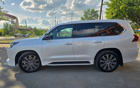 Lexus LX III, 2018 год, 8 390 000 рублей, 38 фотография