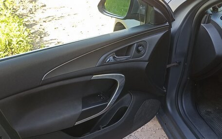 Opel Insignia II рестайлинг, 2010 год, 700 000 рублей, 10 фотография