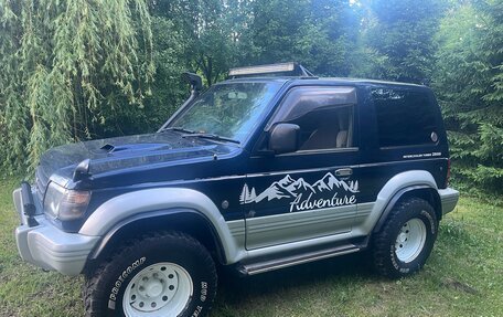 Mitsubishi Pajero III рестайлинг, 1986 год, 370 000 рублей, 4 фотография