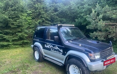 Mitsubishi Pajero III рестайлинг, 1986 год, 370 000 рублей, 2 фотография