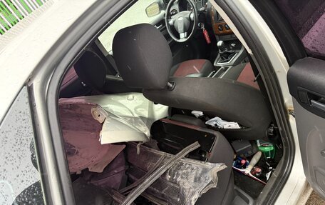 Ford Focus II рестайлинг, 2006 год, 115 000 рублей, 9 фотография
