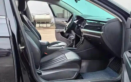 Volkswagen Passat B8 рестайлинг, 2023 год, 1 647 050 рублей, 10 фотография