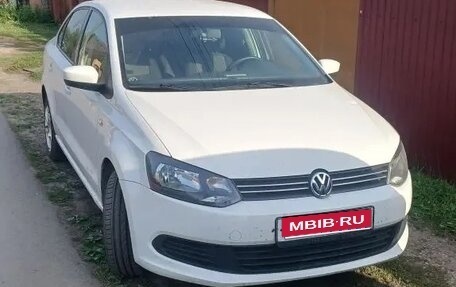 Volkswagen Polo VI (EU Market), 2012 год, 800 000 рублей, 1 фотография