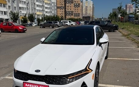 KIA K5, 2020 год, 2 600 000 рублей, 1 фотография