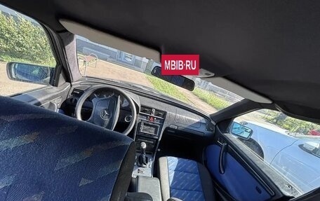 Mercedes-Benz C-Класс, 1997 год, 270 000 рублей, 2 фотография