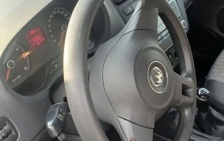 Volkswagen Polo VI (EU Market), 2012 год, 800 000 рублей, 10 фотография