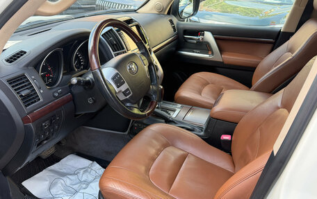 Toyota Land Cruiser 200, 2014 год, 3 449 000 рублей, 7 фотография