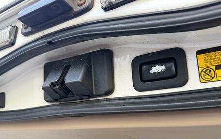 Toyota Land Cruiser 200, 2014 год, 3 449 000 рублей, 20 фотография