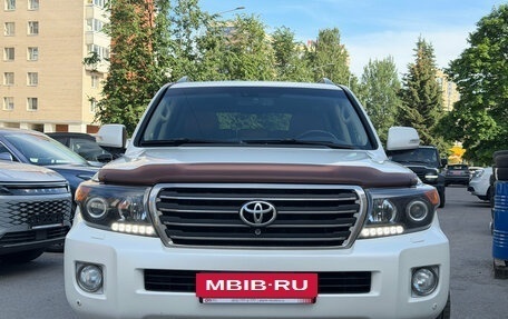 Toyota Land Cruiser 200, 2014 год, 3 449 000 рублей, 21 фотография